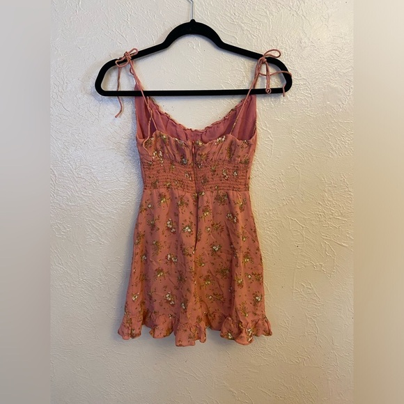 Reformation dress - Picture 8 of 15